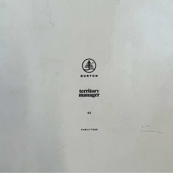 142 Burton Family Tree Territory Manager Camber Snowboard - Picture 5 of 9